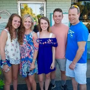 Meet your Posher, Aaron